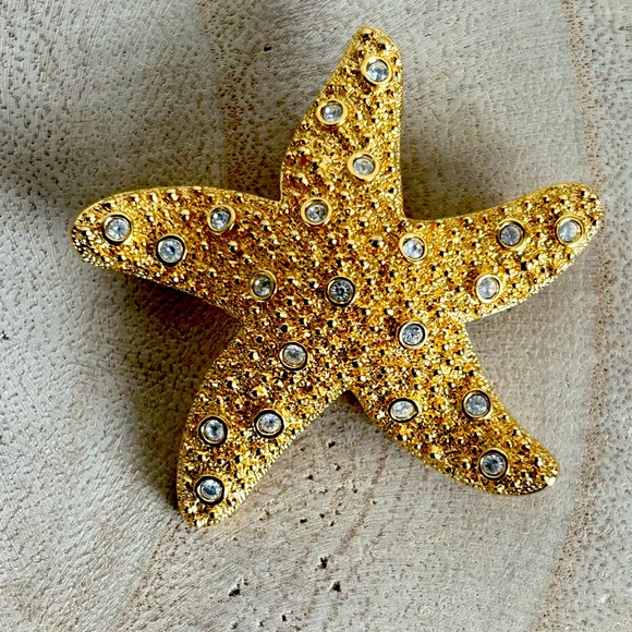 🔥🔥Vintage Swarovski Starfish Pin with Crystals - Picture 1 of 5